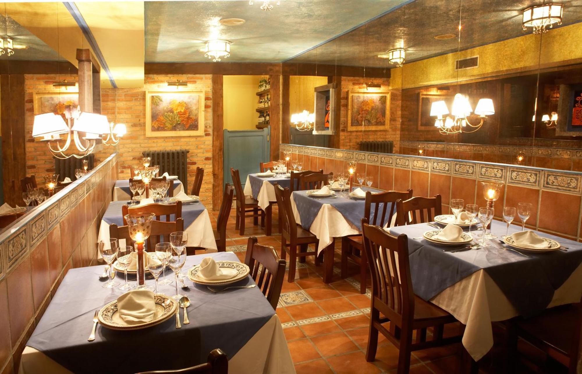 Don Pedro Hotel Aviles Luaran gambar