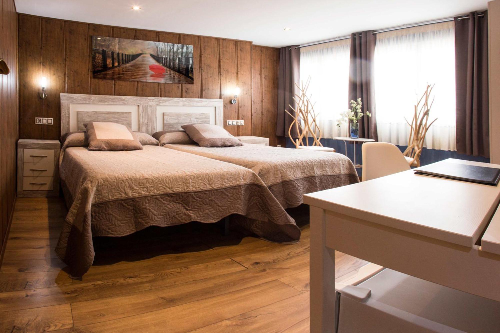 Don Pedro Hotel Aviles Luaran gambar